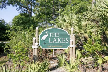 The Lakes Condominiums